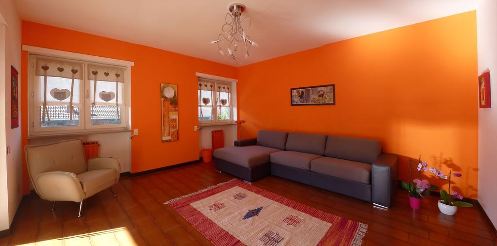 La Betulla Appartamento Confortevole Wifi E Parking Free Aosta Exterior photo