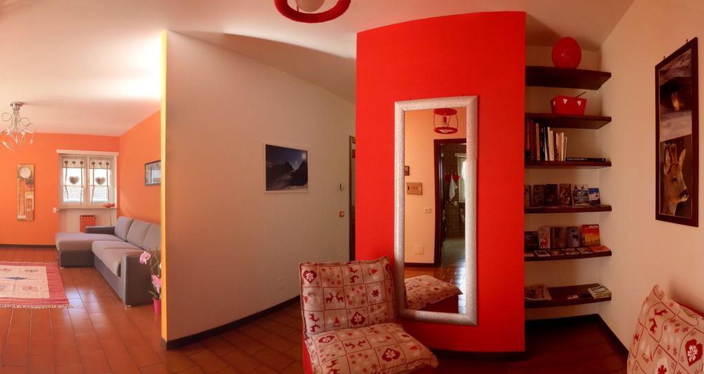 La Betulla Appartamento Confortevole Wifi E Parking Free Aosta Exterior photo